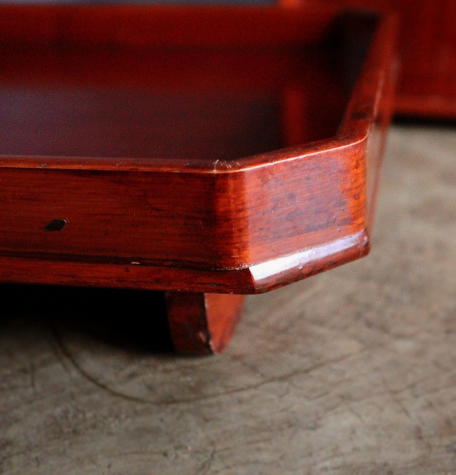 春慶塗り　立涌紋隅切り足付き膳　2膳セット　アウトレット