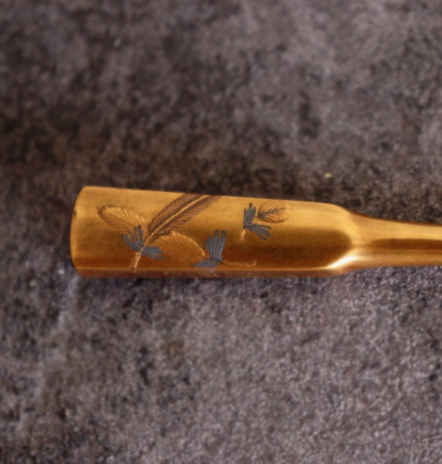 螺鈿孔雀紋蒔絵櫛・笄セット　漆器　髪飾り　和装小物　伝統工芸