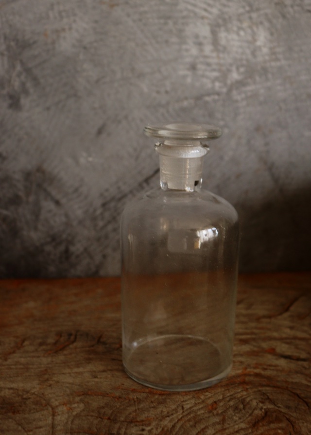 薬瓶　ガラス瓶　小瓶　蓋付瓶　ガラス　古道具
