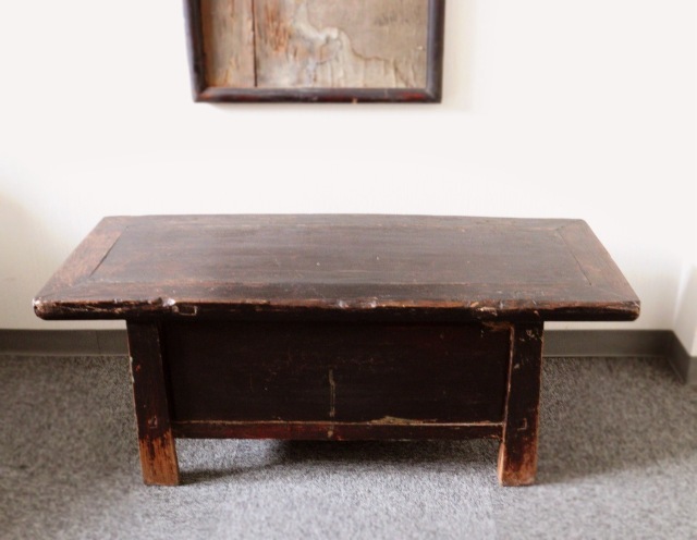 李朝彫刻文机　韓国アンティーク家具　机　テーブル　李朝家具　古道具　ローテーブル