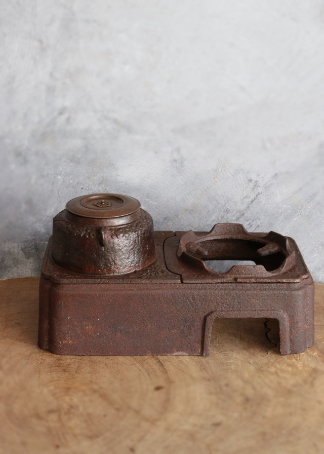 デザイン綺麗な銅壷 長火鉢 火鉢道具 鉄Antique Sam's Collection