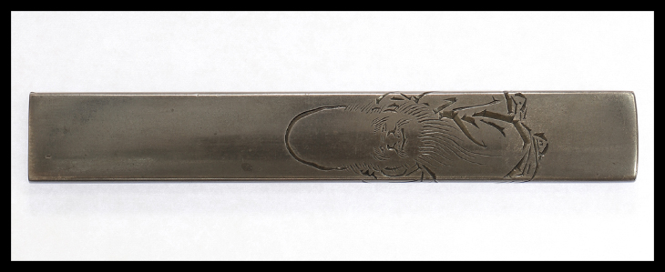 商品番号：T-1023　小柄：寿老人図　銘・其昇亭　光弘　花押　特別保存刀装具鑑定書付き