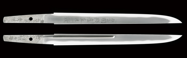 【売約済】商品番号：Q-108　短刀　三笠砲鋼秀明(堀井秀明)　昭和六辛未正月(一九三一)　金沢所持　保存刀剣鑑定書付き　専用木箱付き