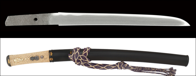 日本刀の短刀拵と木箱付 日本刀の短刀拵と木箱付 日本刀の短刀拵と木