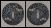 商品番号：T-1272　鍔：桐唐草透図　銘・正阿弥又次郎　特別保存刀装具鑑定書付き　庄内正阿弥派