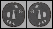 商品番号：T-1317　鍔：紋散透図　銘：尾府住則亮写　以埋忠作　特別保存鑑定書付き　大野健三・小窪健一著　坐忘鐔撰362頁所載品