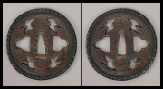 商品番号：VT-030　鐔：翁鑢四方千鳥透図　無銘彦三　第三十九回重要刀装具指定　『平田・志水』伊藤満著　及び『刀剣美術』所載品【※価格はお問い合わせください】