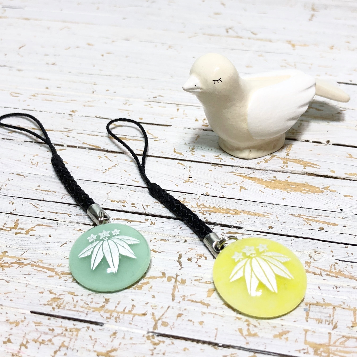 源氏家紋ハンドメイドガラス根付