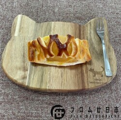 ねこのカッティングボード