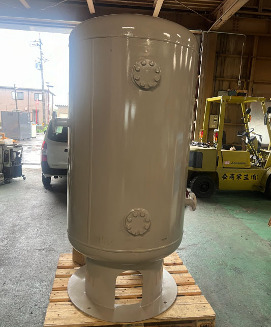 1000Lレシーバータンク写真