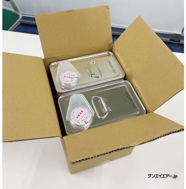 コベルコ・エクストラオイル4L×2缶セット荷姿