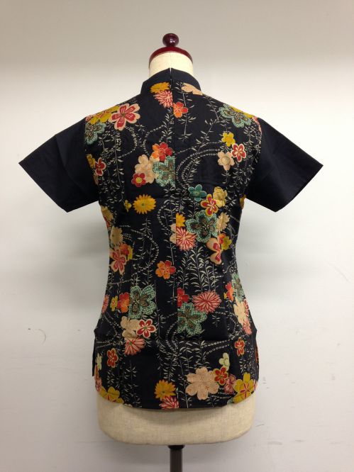 【特価】【アウトレットセール】(fh058-M-04)_Mサイズ_トップス_半袖_アオザイ風_和柄ブラウス(黒)