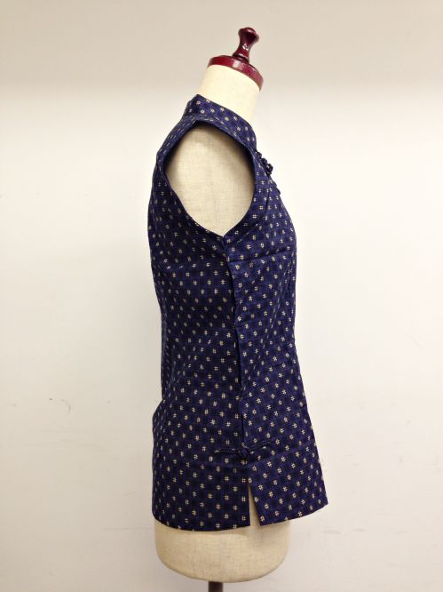 【特価】【アウトレットセール】(fh088-L-03)_Lサイズ_トップス_ノースリーブ_アオザイ風_ノースリーブトップス(紺001)