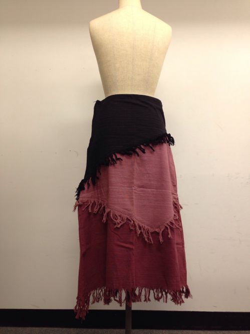 【fop040】【特価】【激安】【アウトレット】エスニックフリンジスカート(黒/甚三紅/赤紅)_fop040-M_04.jpg