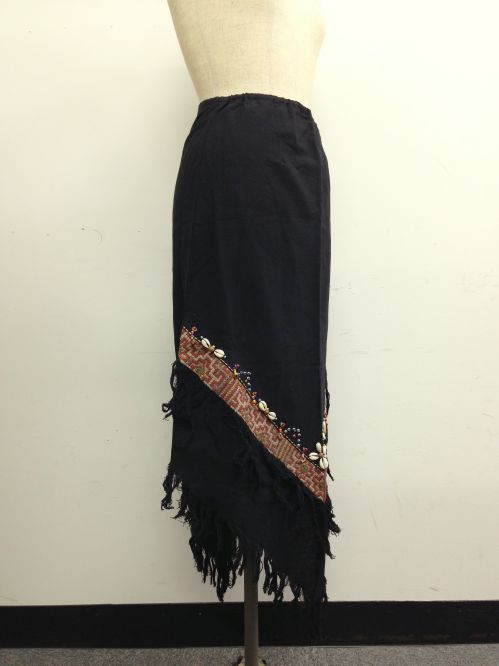 【特価】【アウトレットセール】(fop068-M-02)_Mサイズ_ボトムス_スカート_貝装飾スカート_黒/茶(004)