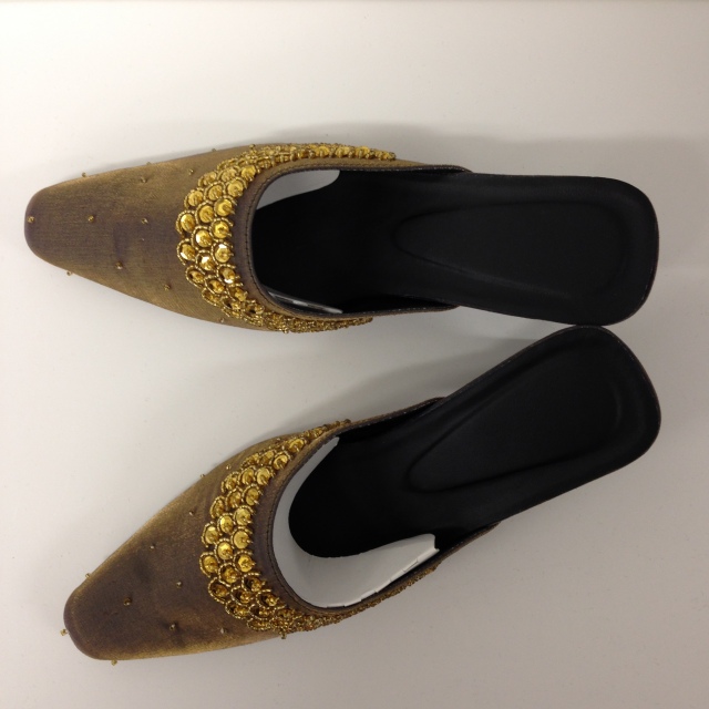 【特価】【アウトレットセール】(km001-6-02)_6サイズ_シューズ_ミュール_ゴージャスビーズミュール