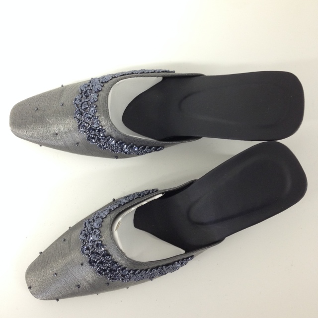 【特価】【アウトレットセール】(km004-6-02)_6サイズ_シューズ_ミュール_ゴージャスビーズミュール