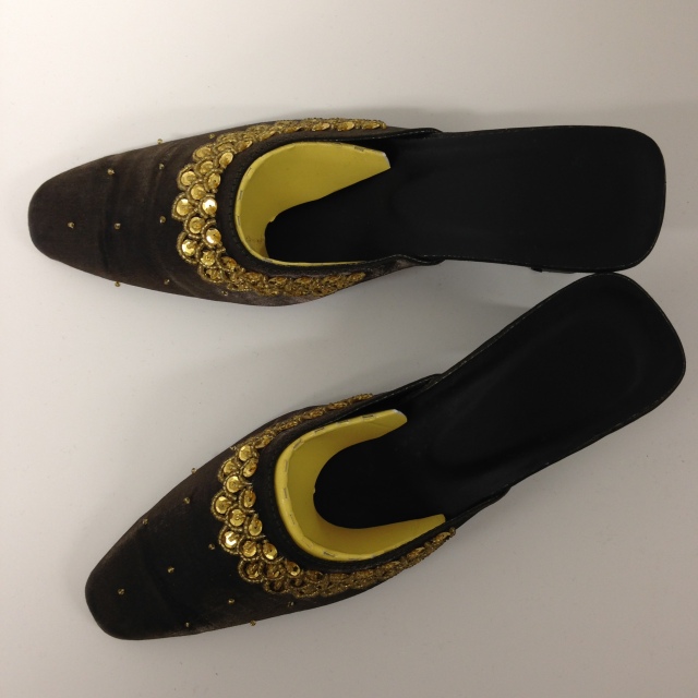 【特価】【アウトレットセール】(km007-6-02)_6サイズ_シューズ_ミュール_ゴージャスビーズミュール