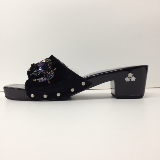 【特価】【アウトレットセール】(kr012-5-04)_5サイズ_シューズ_サンダル_スパンコール螺鈿（スパンコールらでん）（黒）