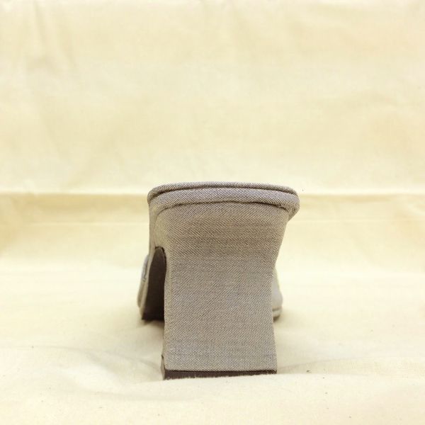【特価】【激安】【アウトレット】シルク花刺繍サンダル(シルバー)_サンダル_ヒール6cm【kr120】_kr120_L_06.jpg