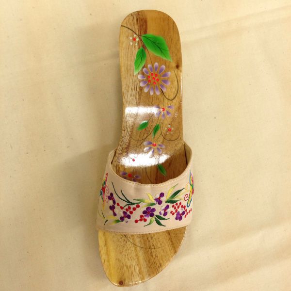 【特価】【激安】【アウトレット】白木サンダル(ピンク001)_サンダル_ヒール5cm【kr134】_kr134_M_03.jpg