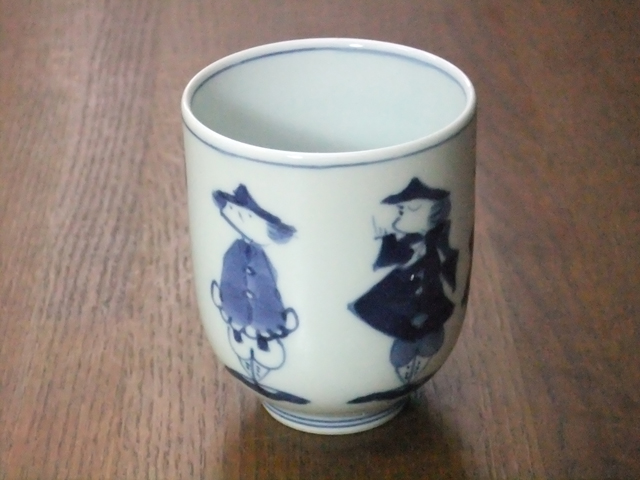 有田焼　青花　五人異人　大湯呑