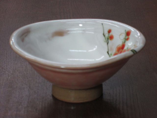 小鉢の正面からの画像です