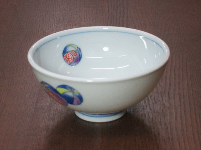 飯碗の正面からの画像です