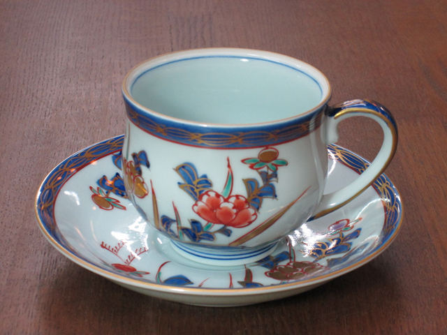 【名入れ無料】 有田焼 華山萬右衛門 古伊万里岩牡丹 コーヒー碗皿 工芸品