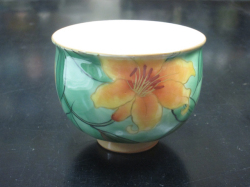 清水焼　陶あん　花好み（ゆり）　茶飲み碗