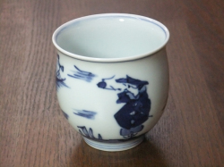 有田焼　青花　二人異人　反大湯呑