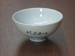 飯碗の正面からの画像です