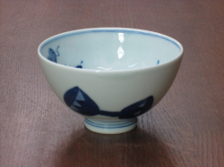飯碗の正面からの画像です