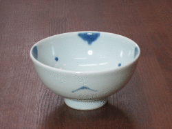 飯碗の正面から見た画像です