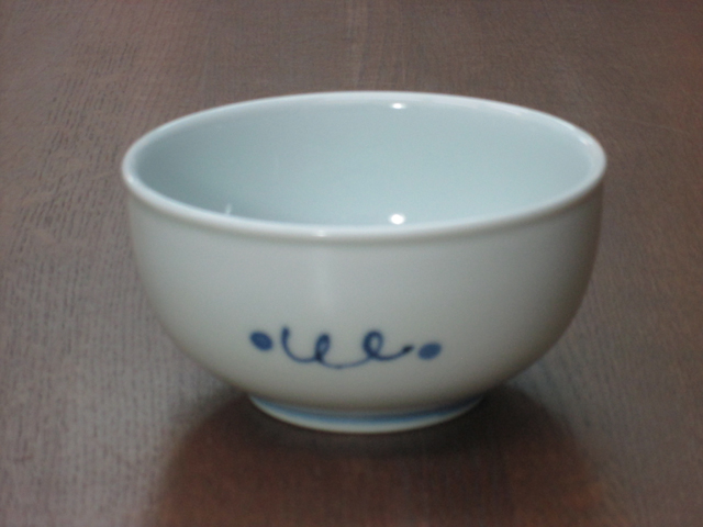 丼の正面からの画像です