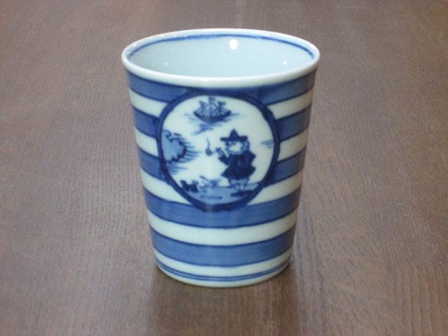 有田焼　青花　長崎紋　ミルクカップ（中）