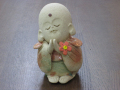 丸地蔵の正面からの画像です