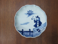 有田焼　青花　便り異人　八方割５寸皿
