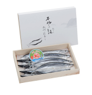 灰干しさんま　8尾入り