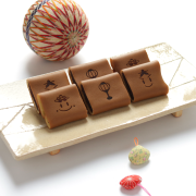 笑小巻　ひな祭り