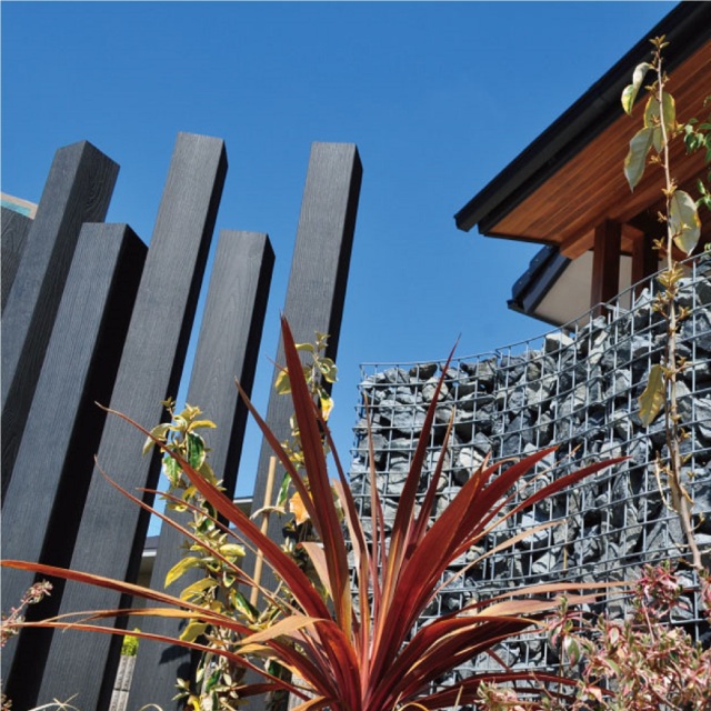 アクセントポール