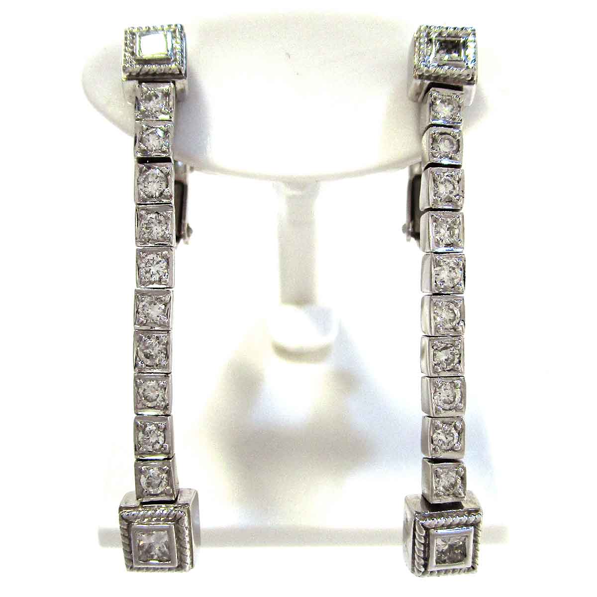 イヤリング ダイヤモンド K18WG W4.6*H35mm - TAN2500002