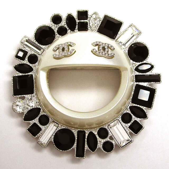 シャネル B16K スマイルモチーフブローチ - TAK2600150