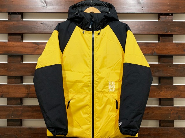 【送料無料】STANDARD CALIFORNIA PUFF HOOD COAT YELLOW