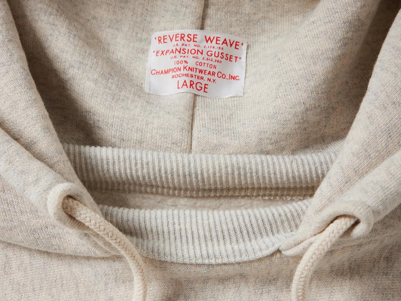 【送料無料】Champion TRUE TO ARCHIVES REVERSE WEAVE 2ND PATENT PULLOVER AFTER HOODED SWEATSHIRT