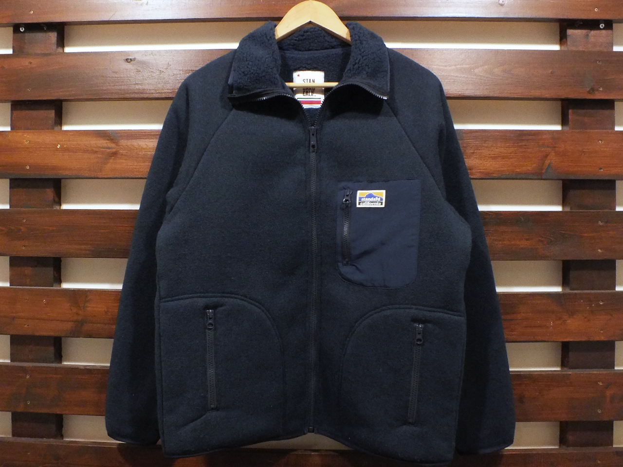 【送料無料】STANDARD CALIFORNIA CLASSIC PILE JACKET NAVY