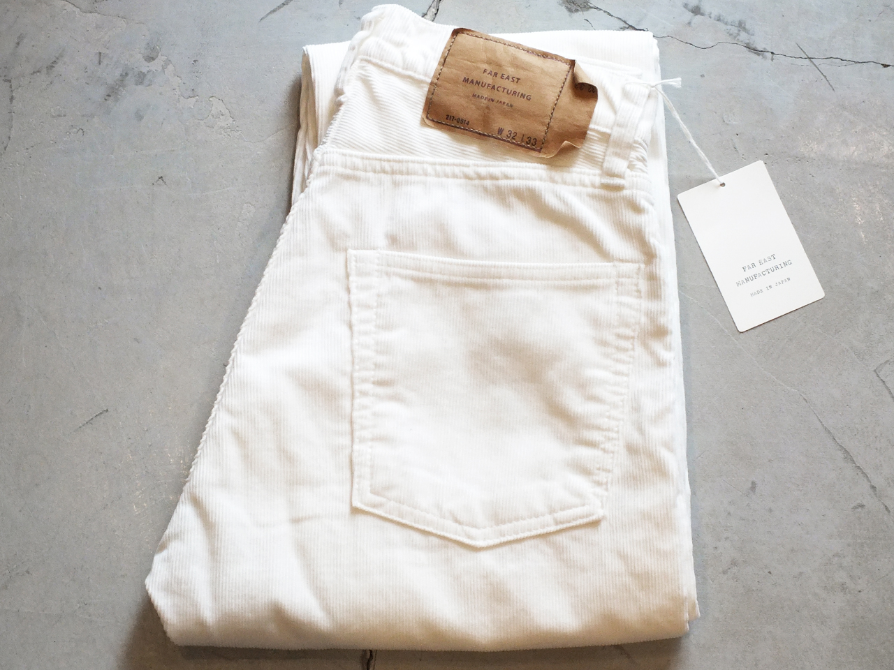 【送料無料】FAR EAST MANUFACTURING 712 CORDUROY WHITE