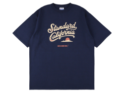 【送料無料】STANDARD CALIFORNIA HEAVYWEIGHT MODERN TWIST SIGNS LOGO2 T-SHIRT NAVY