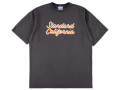 【送料無料】STANDARD CALIFORNIA HEAVYWEIGHT MODERN TWIST SIGNS LOGO T-SHIRT CHARCOAL