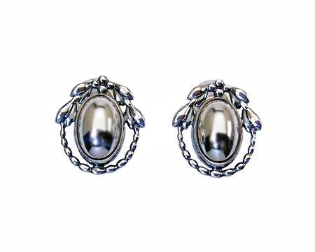 ２０２１　イヤークリップ　（シルバーストーン）